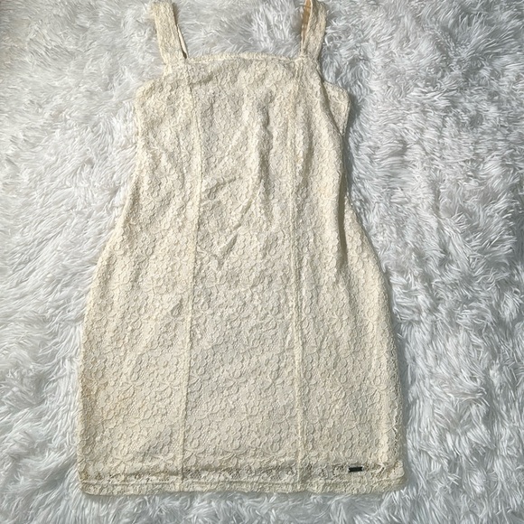 Hollister Dresses & Skirts - Xs lace hollister bodycon dress